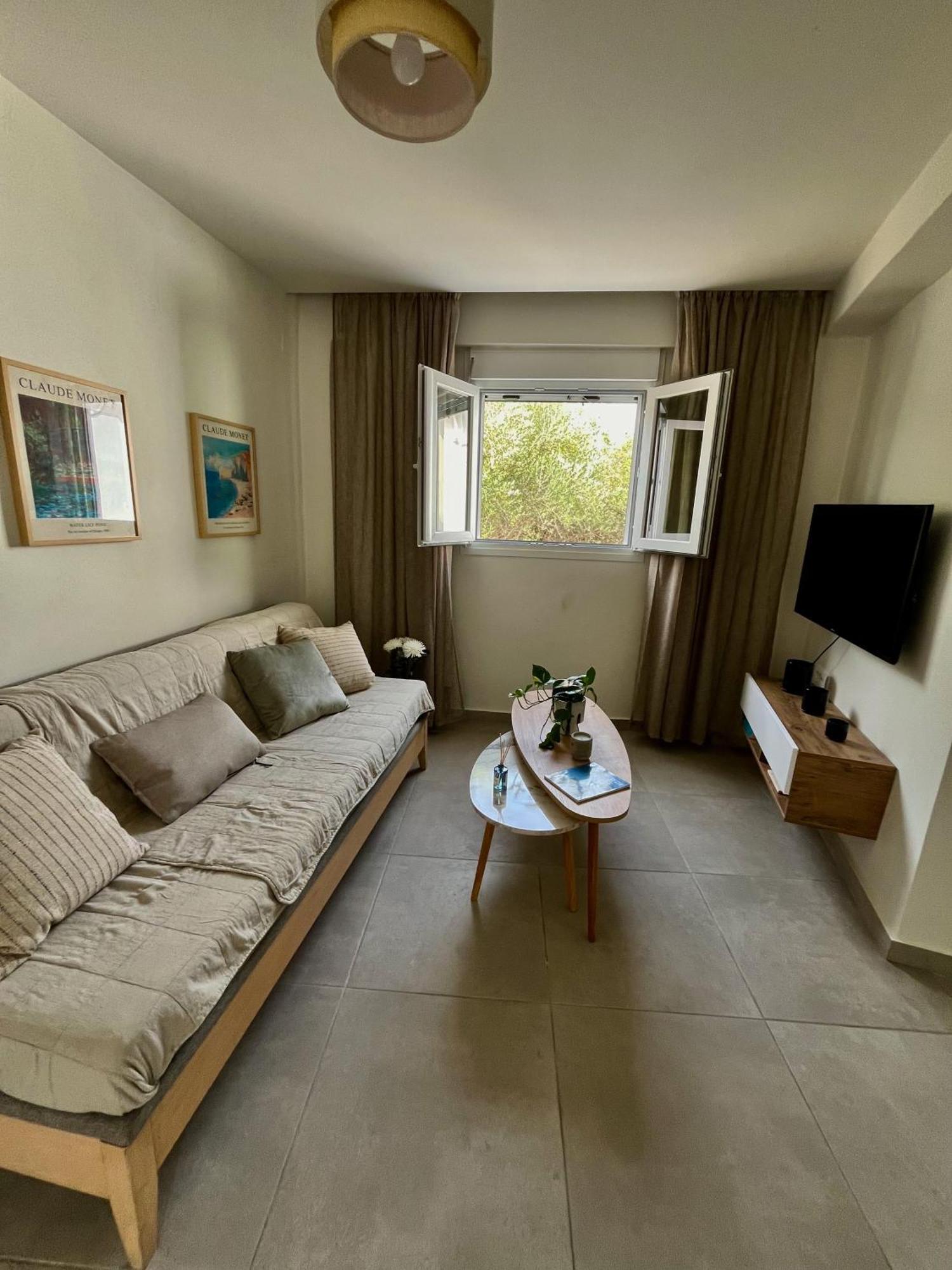 Relax Under The Mulberry Tree Apartment Istro